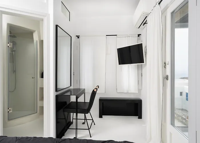 Blue Rock Βίλα Πίσω Λιβάδι