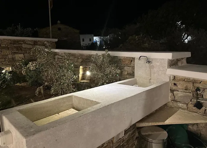 Blue Rock * Piso Livadi