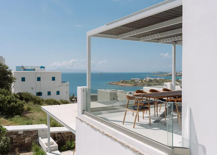 Blue Rock Piso Livadi