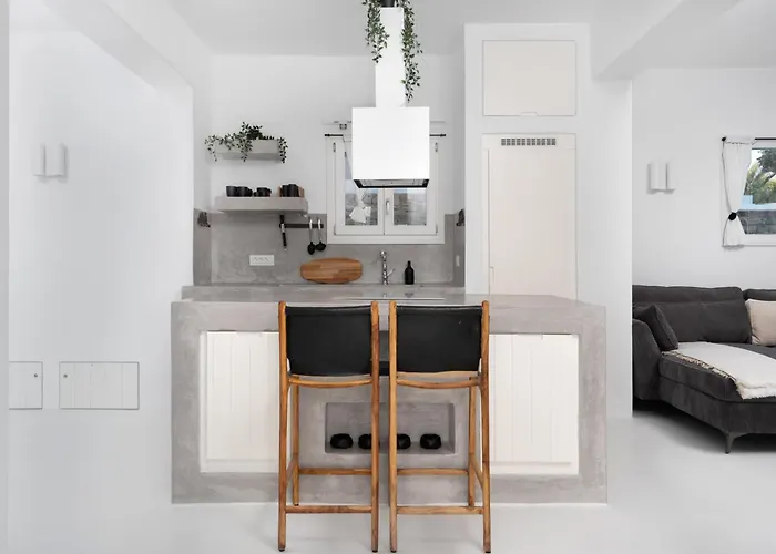 Vila Blue Rock Piso Livadi